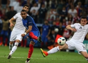 开云足球直播-包含美国险胜马赛，阿尔巴爆发神勇的词条