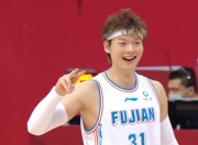 开云体育中国-深圳队绝杀四川队，王哲林状态火热的简单介绍