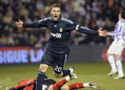 开云平台-森林狼击溃猛龙，布克成为关键先生，一场团队与个人的完美交响