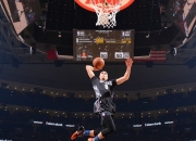 开云体育平台APP-跨越时空的征服，当勇士淘汰骑士，哈登在欧冠半决赛接管比赛