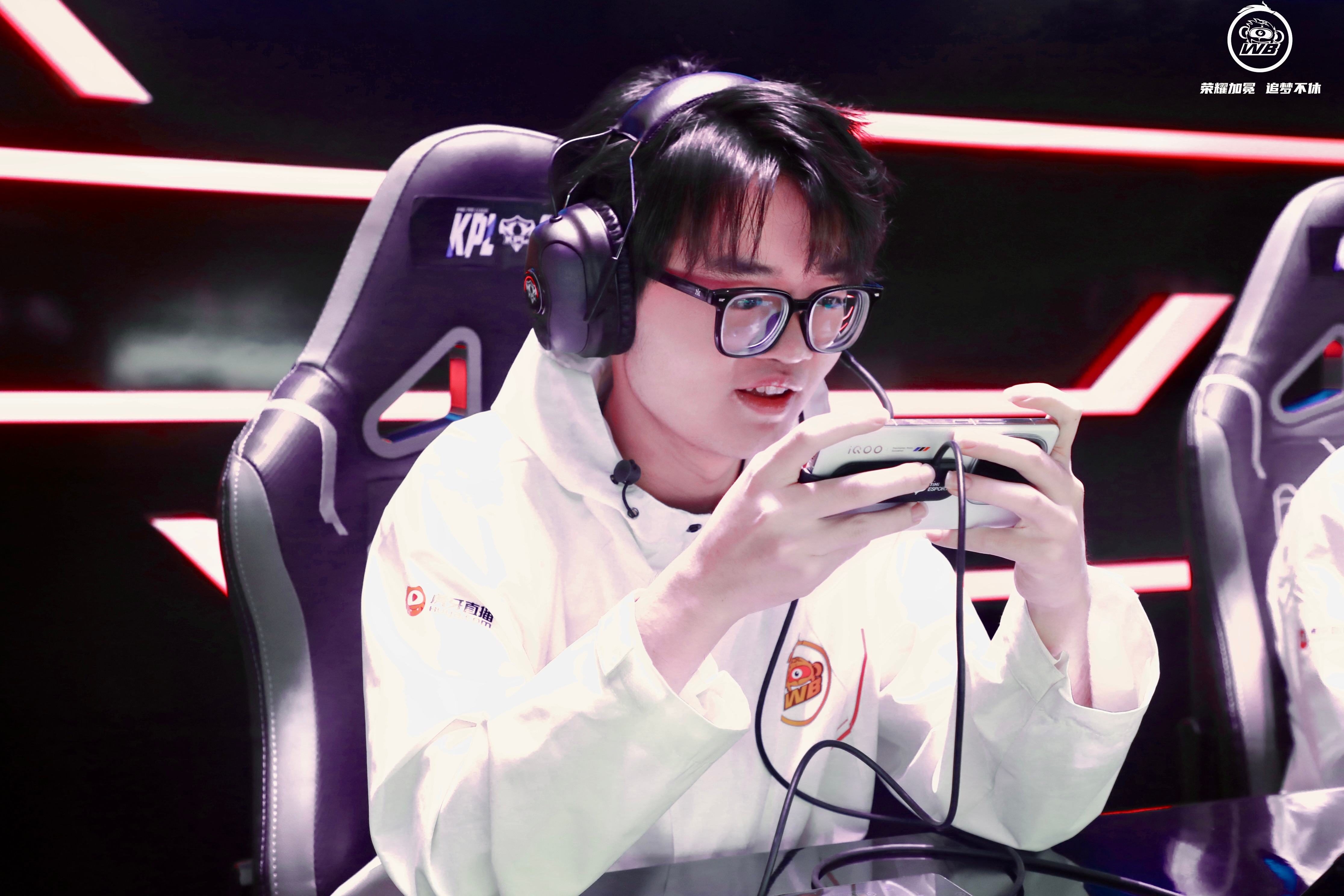 WBG完胜Excel,Huni惊艳世界 WBG完胜Excel,Huni惊艳世界