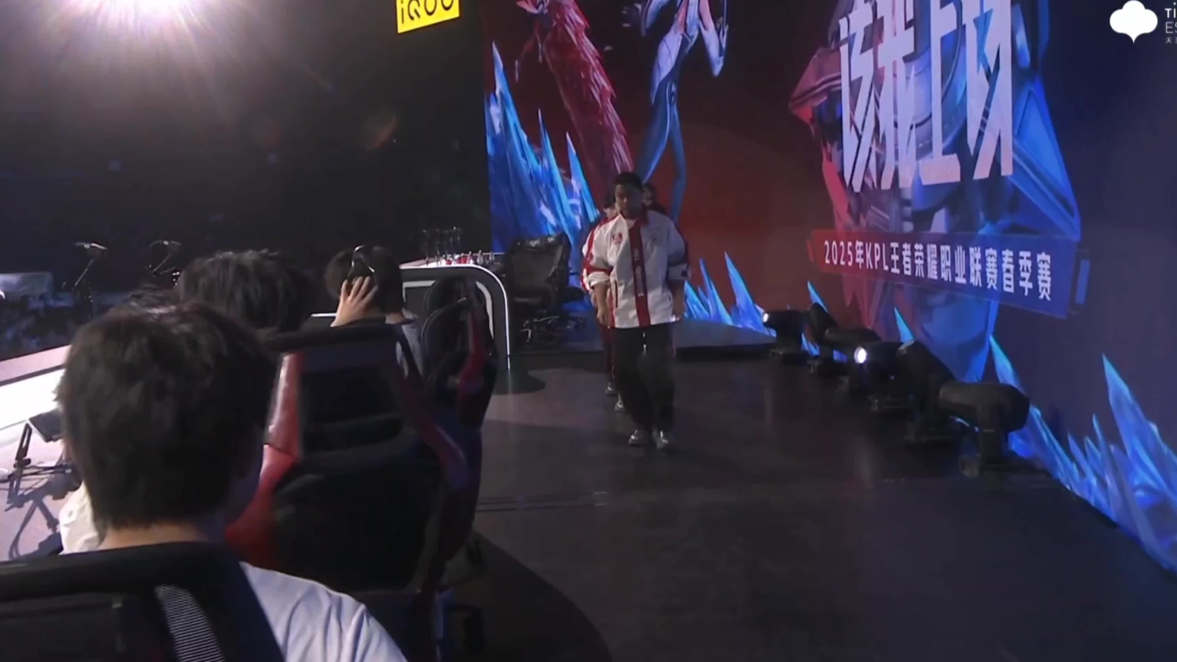 RGE绝地反击PSG,Chovy制霸全场 RGE绝地反击PSG,Chovy制霸全场