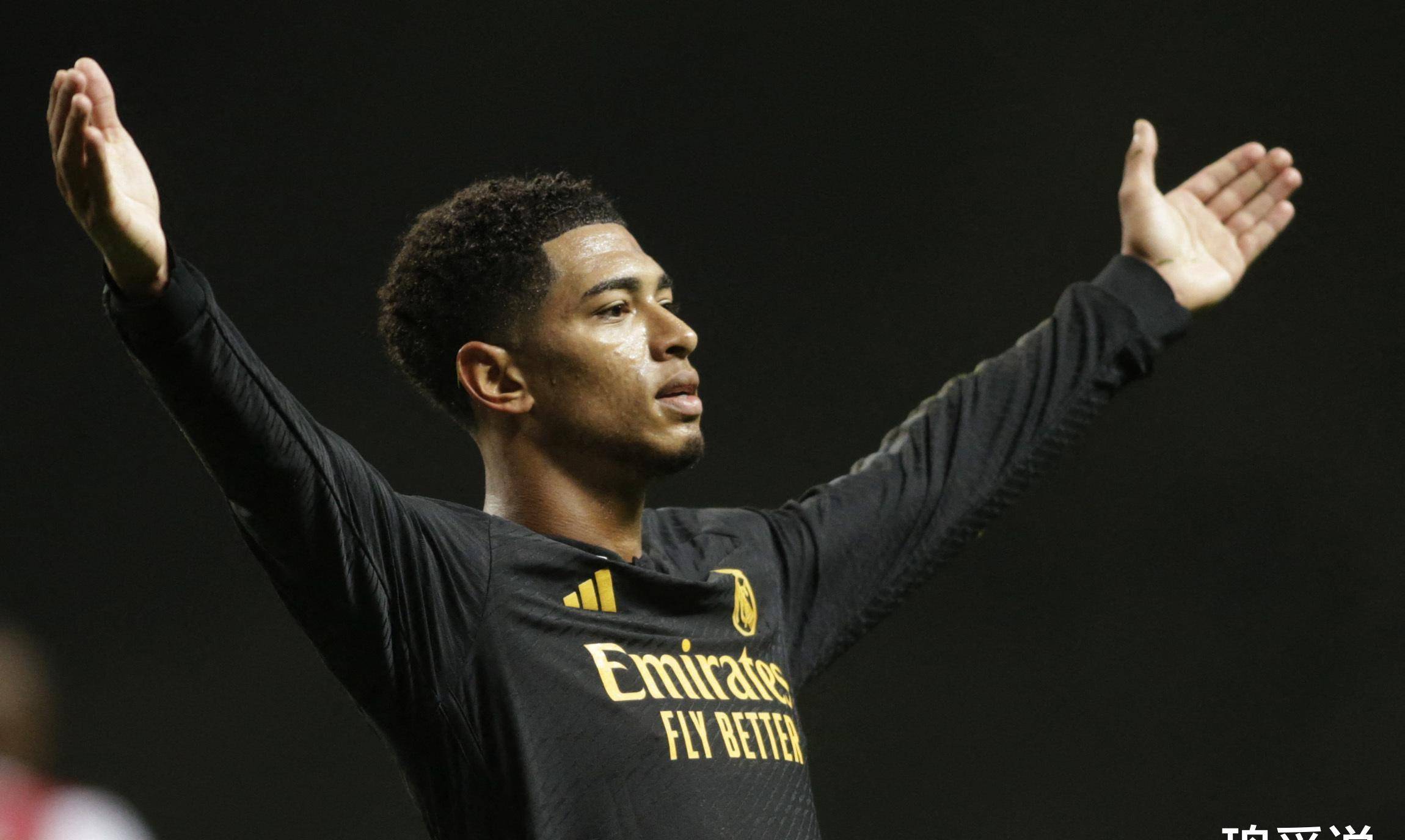 塞维利亚稳坐联赛榜首,实力抢眼的简单介绍 塞维利亚稳坐联赛榜首,实力抢眼的简单介绍