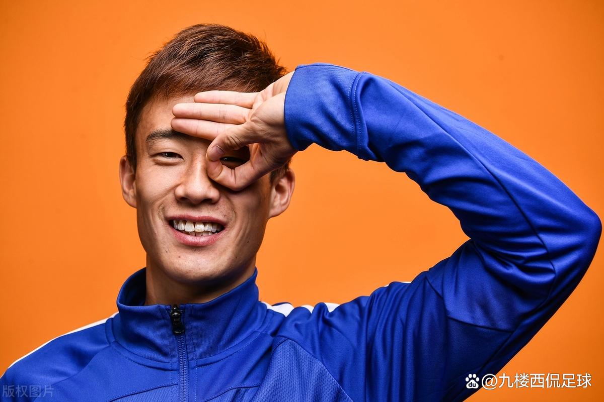 广州恒大主帅调整战术频频,球迷期待成果的简单介绍 广州恒大主帅调整战术频频,球迷期待成果的简单介绍