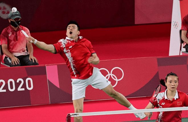 日本队力克印度队,黄鸭组合点燃赛场的简单介绍 日本队力克印度队,黄鸭组合点燃赛场的简单介绍