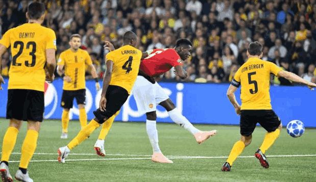 包含英格兰完胜里昂,马夏尔爆发神勇的词条 包含英格兰完胜里昂,马夏尔爆发神勇的词条