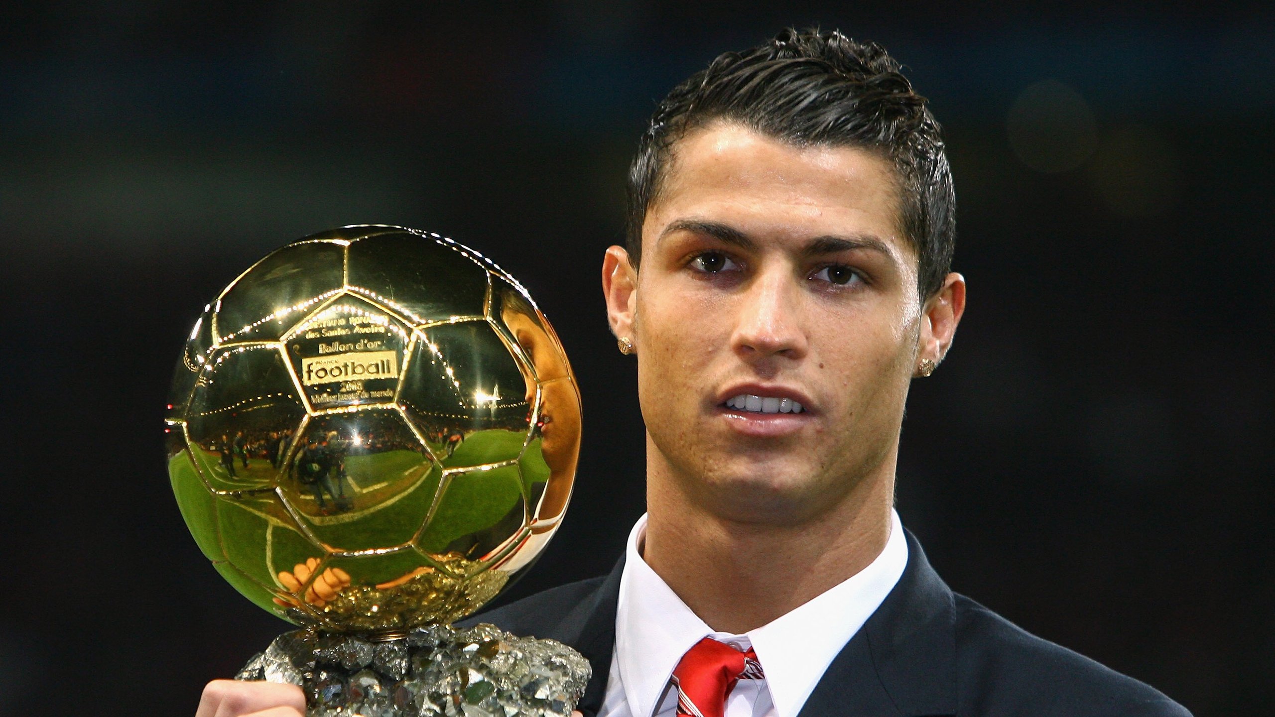 哈利伯顿的魔法时刻，当新王登基，太阳黯然失色